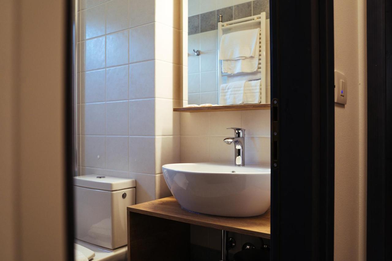 Buzinel Estate Hotel Dobrovo Kültér fotó
