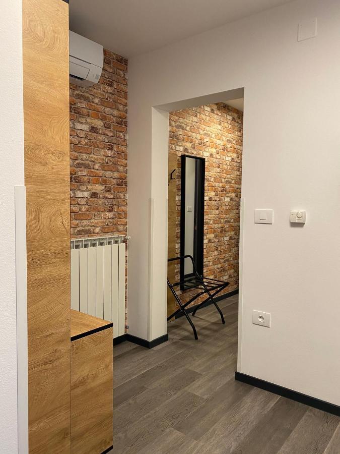 Buzinel Estate Hotel Dobrovo Kültér fotó